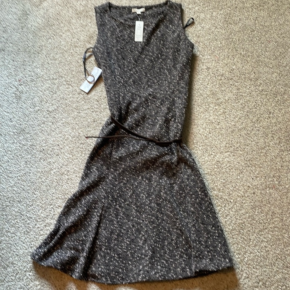Brown dress